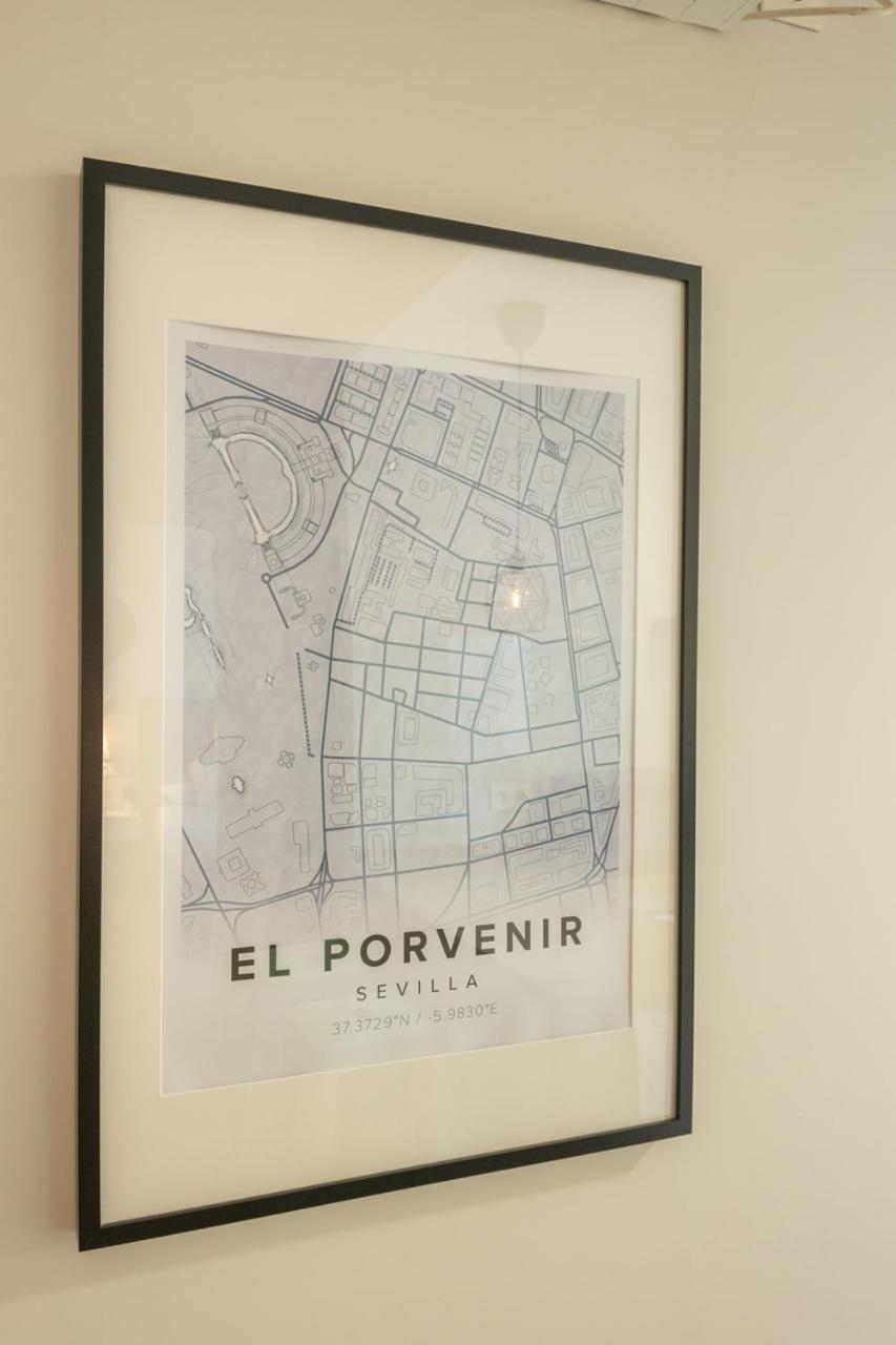 Charming Apartment With Private Patio At Plaza De Espana By Ocityzen セビリア エクステリア 写真